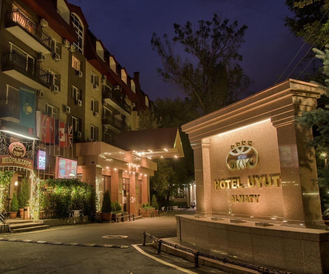 Hotel Uyut Almatý Exterior foto